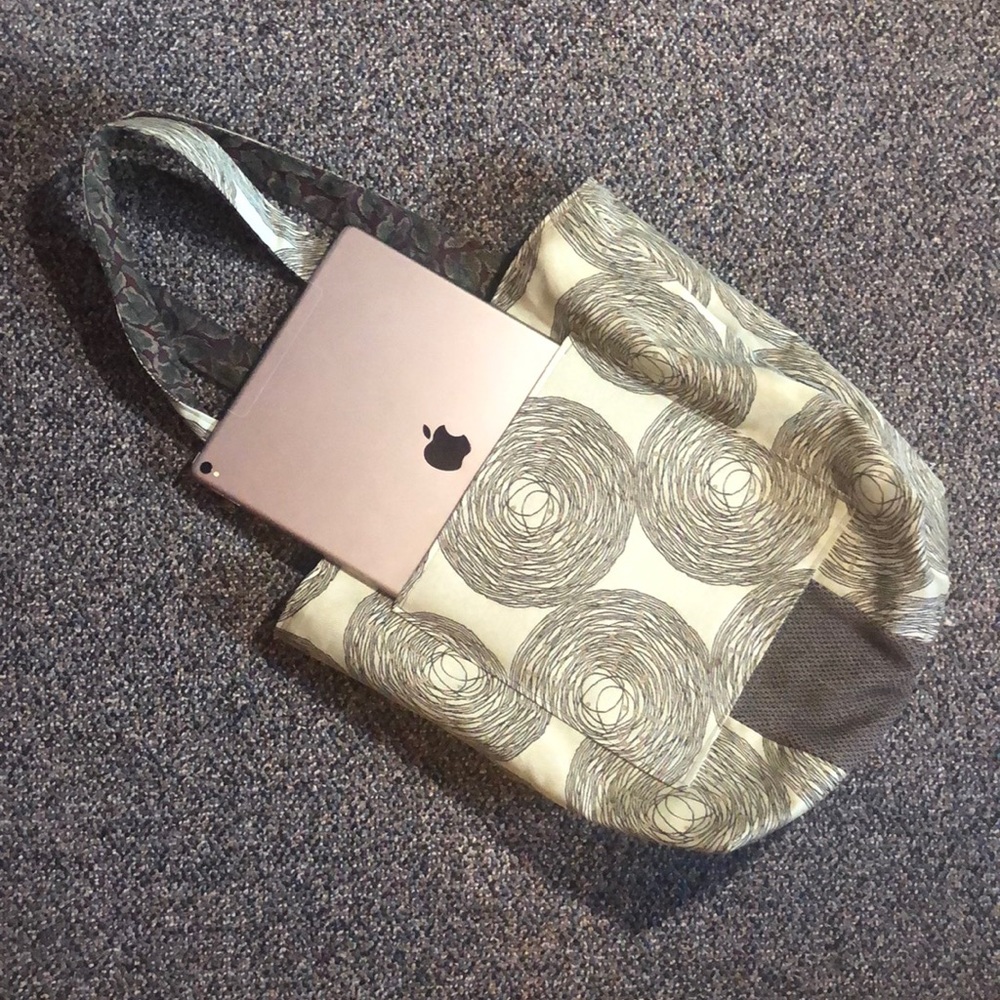 ❤️Handmade Reversible Tote bag❤️